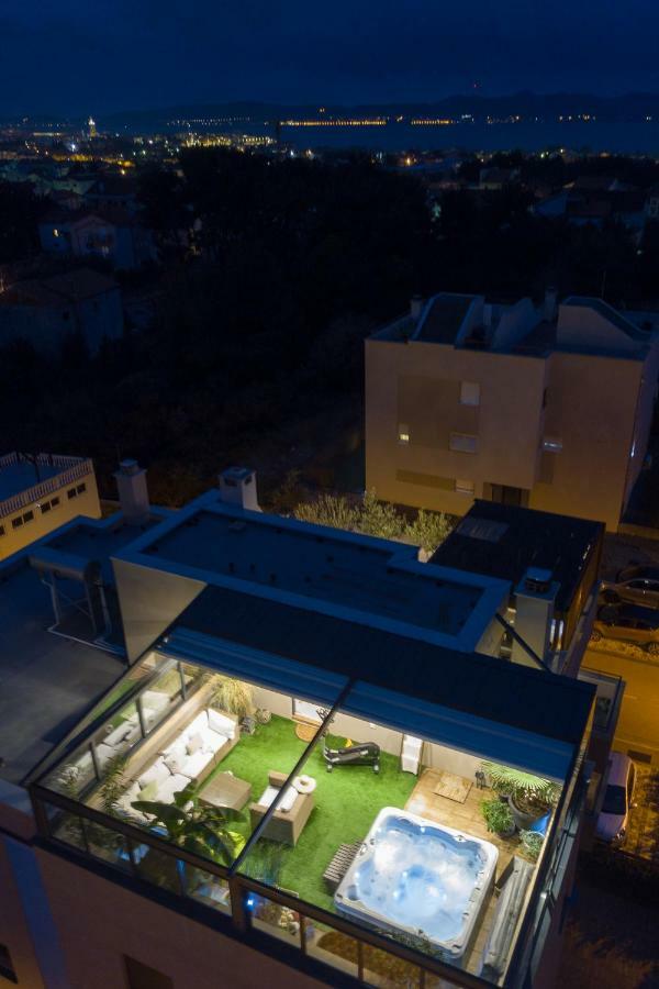 Apartment Garden Terrace ザダル エクステリア 写真